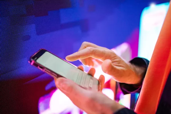 Spot Million-Dollar Ideas Daily in Your Feed: Here's How