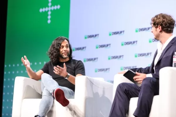 TechCrunch Disrupt 2025 在 9 月 26 日前可节省 668 美元。10 月 27-29 日,在旧金山与 10K+ 创始人和投资者一起参加 200 多场会议,与 Box、Waymo 和 Discord 等顶级创新者交流。活动内容包括创业战场、交流和演示。在价格上涨前预订您的入场证。