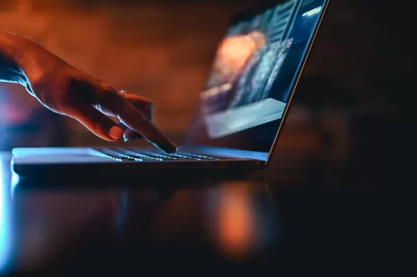 AI in Business: Prioritize Privacy First for Successful Integration