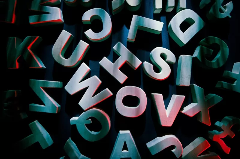 Chatbots Distort News, Impacting Even Paid Users