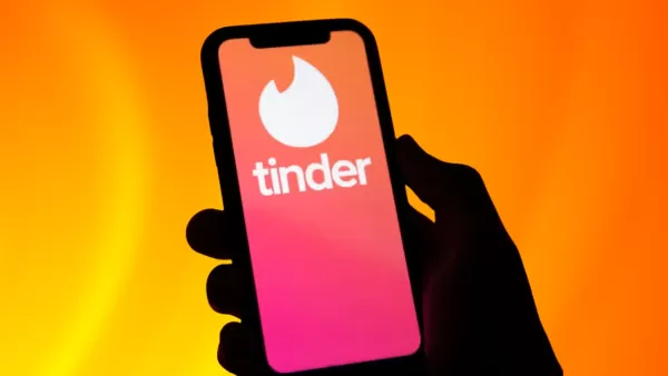 Die Tinders-Muttergesellschaft Match Group testet eine KI-Funktion namens Chemistry zur Analyse von Nutzerfotos und -interessen, um die Zahl der Abonnements nach neun aufeinanderfolgenden Quartalen mit Rückgängen bei den zahlenden Nutzern zu erhöhen. Die Funktion, die in Australien und Neuseeland getestet wird, kann auf private Kamerarollen zugreifen und hat im vierten Quartal zu einer Umsatzsteigerung von 14 Millionen beigetragen