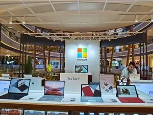 Microsoft Rethinks AI Strategy to Cut Costs and Burden, With Excel and Outlook Leading the Shift