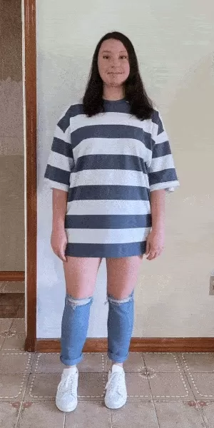반바지를 입으면 바지가 제대로 맞지 않는 것 같습니다.