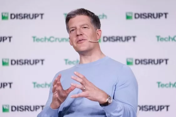 SpaceX nomme Roelof Botha au conseil d'administration