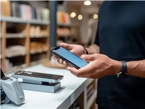 Alipays „AI Pay“ hat die Marke von 100 Millionen Nutzern überschritten und integriert Zahlungen in den Chat für den „Conversational Commerce“
