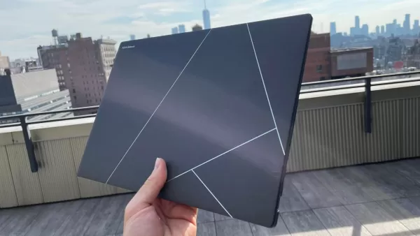 올해의 최고 UltraPortable 노트북은 하루 종일 배터리 수명을 자랑합니다.