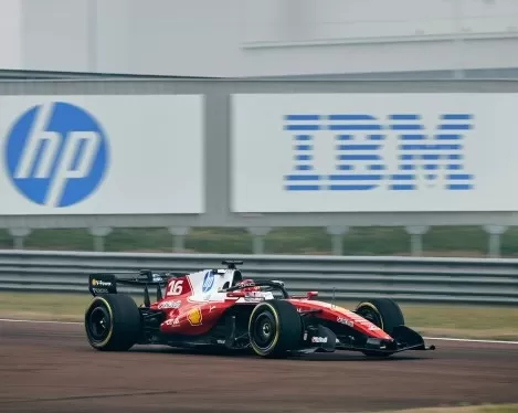 Ferrari recurre a la IA de IBM para fidelizar a los aficionados más acérrimos de la F1