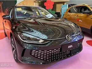 Volkswagen dévoile sa feuille de route mondiale pour les agents intelligents, marquant ainsi le début d'une ère automobile définie par l'IA
