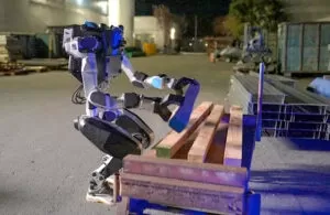 Noble Machines dévoile son robot humanoïde Moby