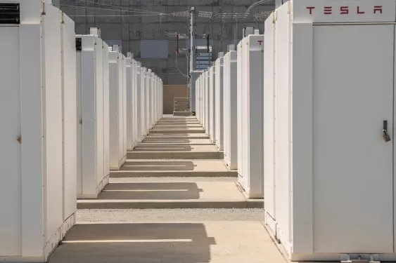 SpaceX kauft in diesem Jahr 329 Millionen US-Dollar an Tesla-Megapacks