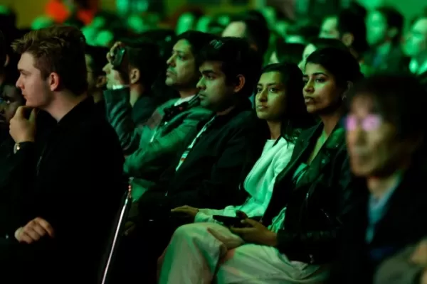 Noch 4 Tage: Holen Sie sich 50 % Rabatt auf einen zweiten TechCrunch Disrupt 2026-Pass, um schneller mehr Geschäfte abzuschließen