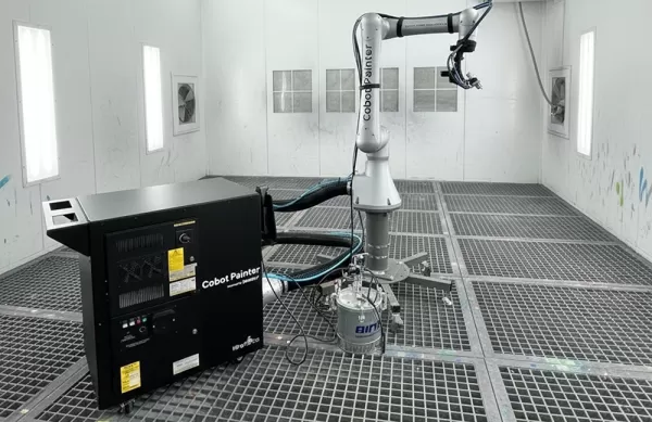 Hirebotics präsentiert einen explosionsgeschützten Cobot ohne Programmieraufwand für Lackieranwendungen