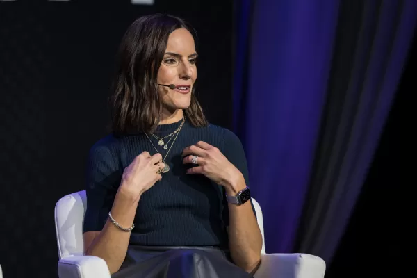 January Ventures Jennifer Neundorfer sees AI market fatigue favoring founders who build entirely new behaviors not incremental improvements She predicts a market correction with survival going to startups creating truly category defining companies and understanding customer needs over just tech possibilities