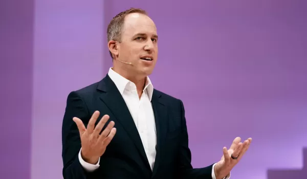 OpenAI board chair Bret Taylor agrees with Sam Altman that an AI bubble will lead to significant financial losses, comparing the current AI boom to the dot-com bubble. While he acknowledges risks, he believes AI will, like the internet, generate massive economic value long-term.