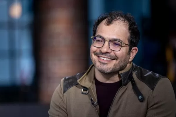 Ali Partovi Neo