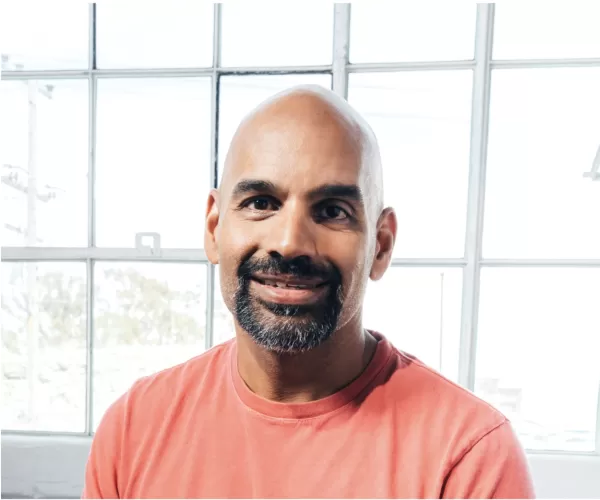 Naveen Raos, ex director de Databricks AI, ha recaudado 475 millones de euros en financiación inicial con una valoración de 45.000 millones, liderada por Andreessen Horowitz y Lightspeed Ventures. El objetivo de la ronda es llegar hasta los 1.000 millones.