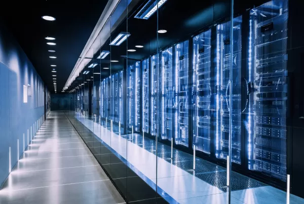 Centres de données IA pourraient coûter 200 milliards de dollars d'ici 2030, mettant sous pression les réseaux électriques